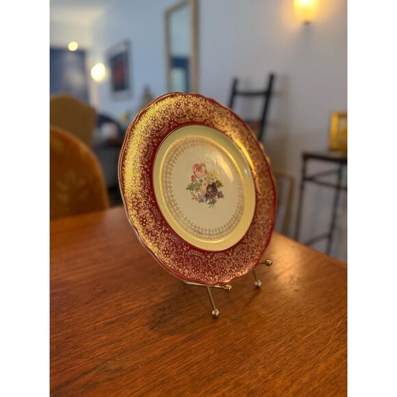 Vintage Steubenville Porcelain Dinner Plate – Floral Center, Red, Pattern #2049 - Picture 6 of 11